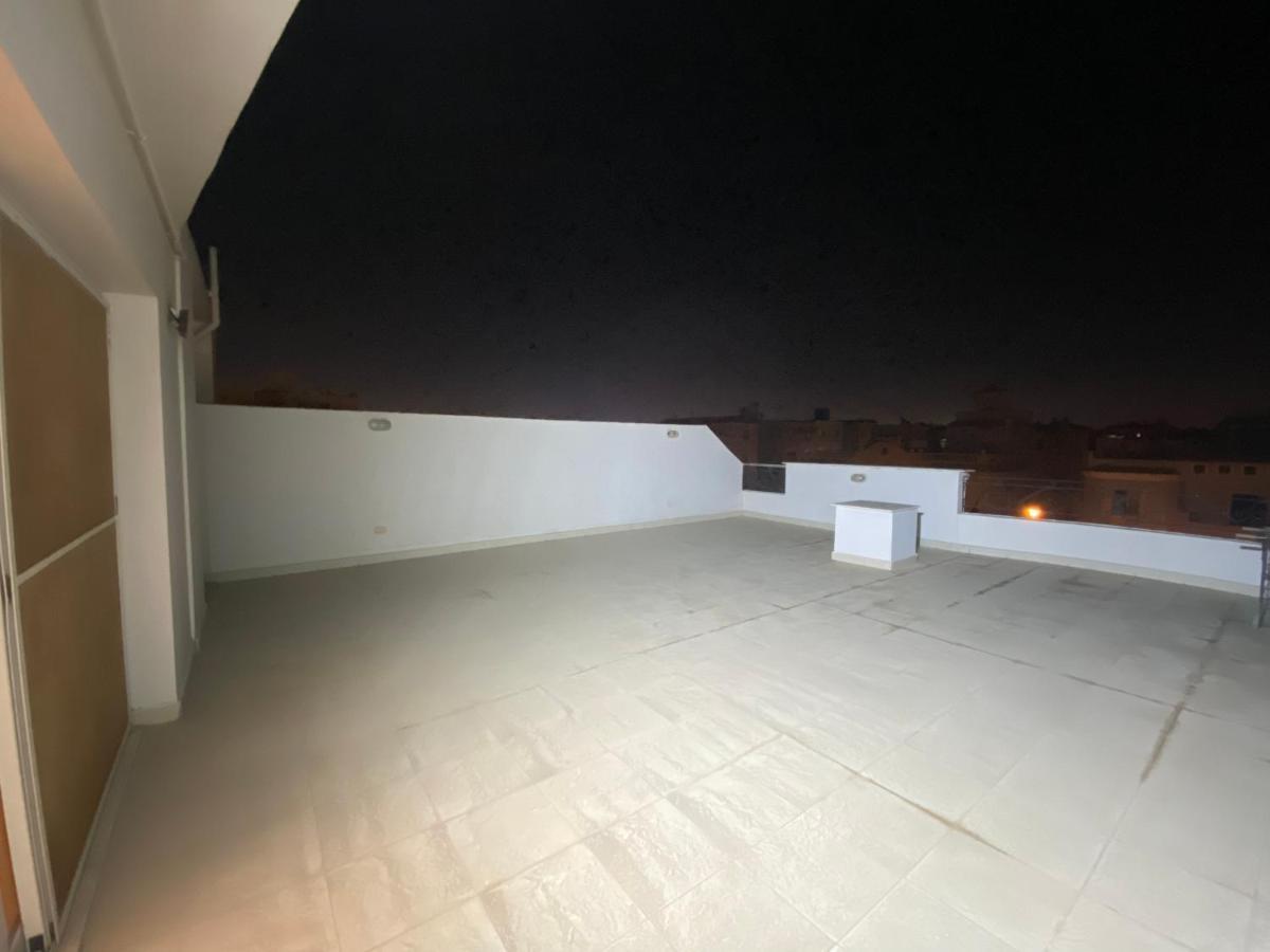Rooftop With Terrace, El Nakheel Compound Cairo