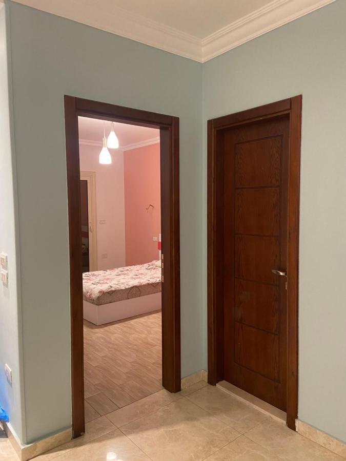 Apartment Rooftop With Terrace, El Nakheel Compound