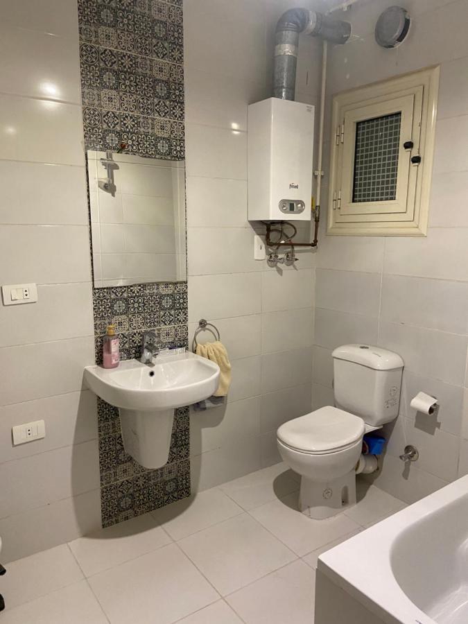 Apartment Rooftop With Terrace, El Nakheel Compound *