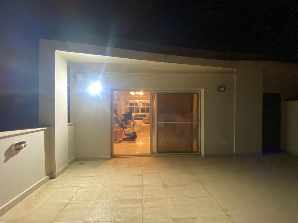 Rooftop With Terrace, El Nakheel Compound